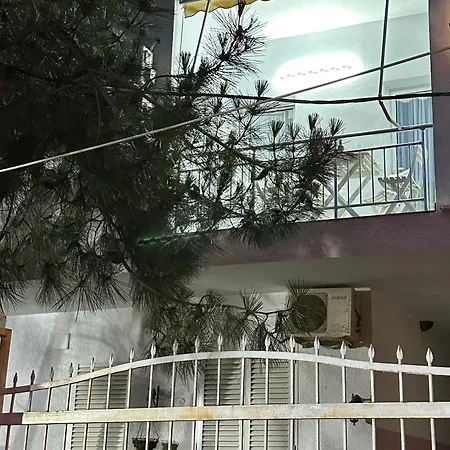 Apartmán 2 Velipojë